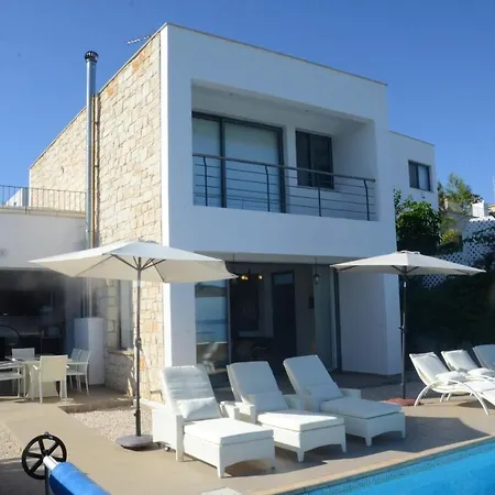 Enjoy A Holiday Of A Lifetime Renting Your Own 5 Star Private In At The Best Rate, 1321 فيلة