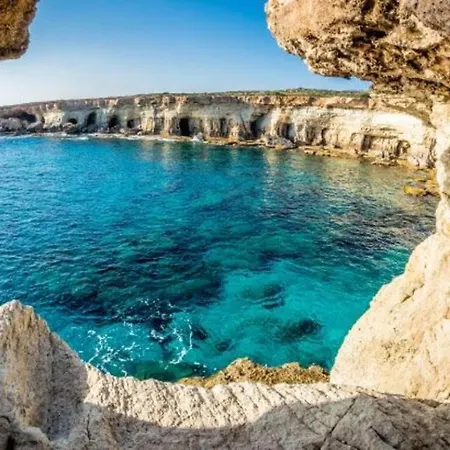 Enjoy A Holiday Of A Lifetime Renting Your Own 5 Star Private In At The Best Rate, 1321